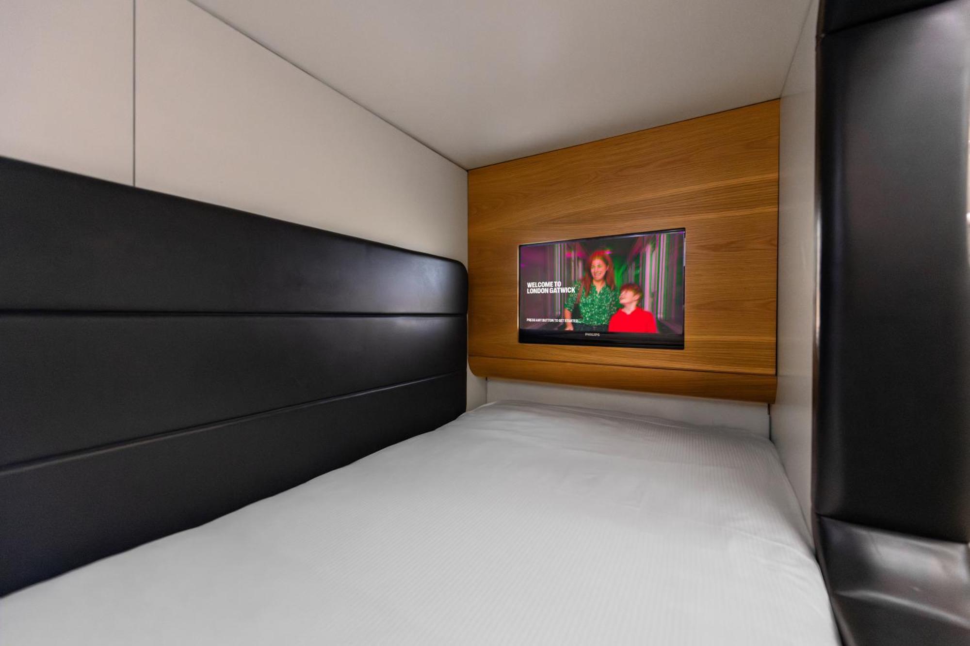הורלי Yotelair London Gatwick Airport מראה חיצוני תמונה