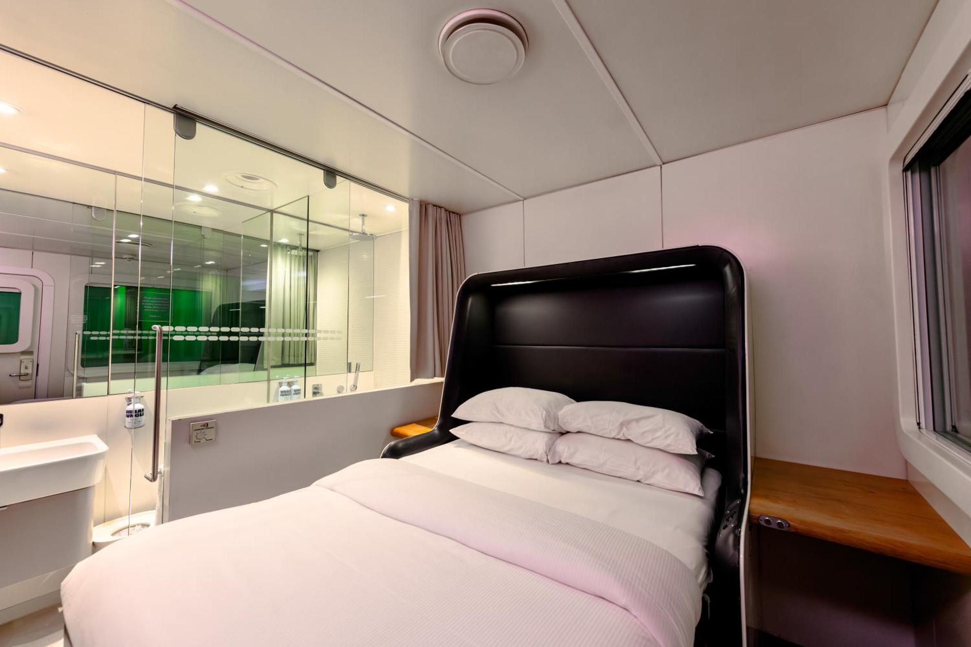 הורלי Yotelair London Gatwick Airport מראה חיצוני תמונה